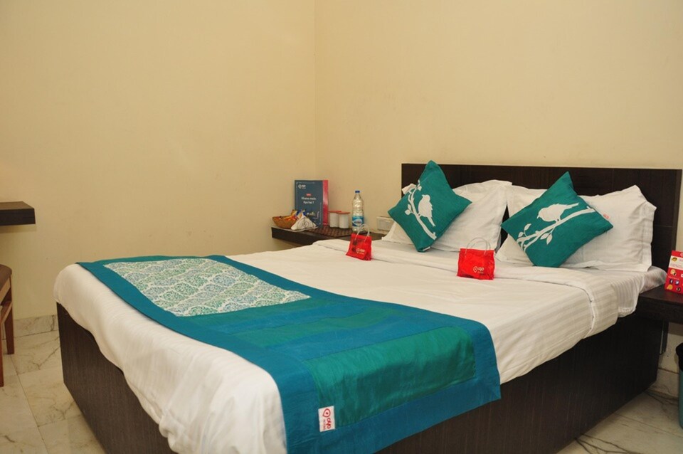 OYO 1396 Hotel Mehra Inn, Railway Station Amritsar, Amritsar