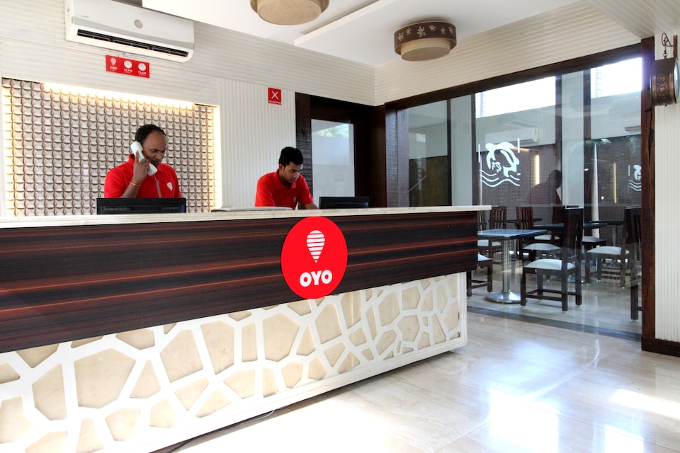 OYO 10138 Turtle Beach Resort 2, Morjim Goa, Goa