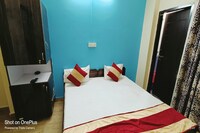 OYO Hotel Orchid Recidenc Near Omaxe Celebration Mall