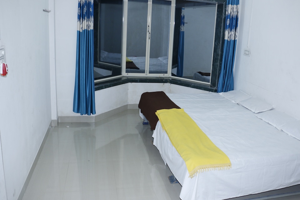 SPOT ON 86135 Holiday  Hypes, Alibag- Kashid- murud, अलीबाग