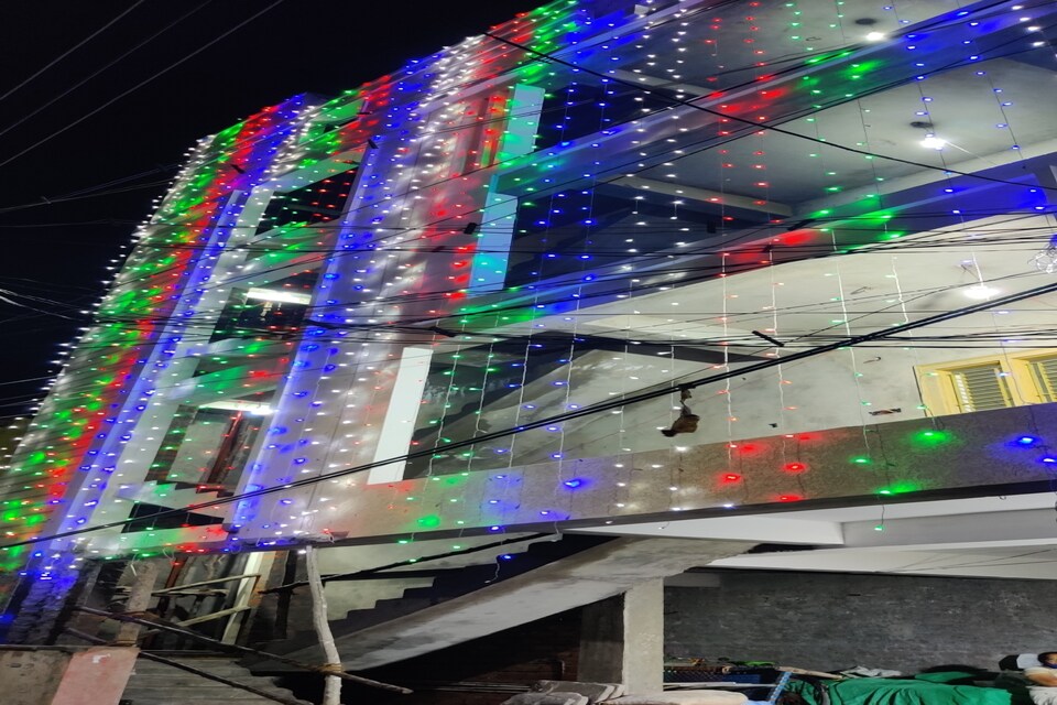 POP HOME 86138 Srinivas Pandalaneni, MG Road Vijayawada, Vijayawada