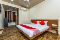 OYO Hotel Sky Inn