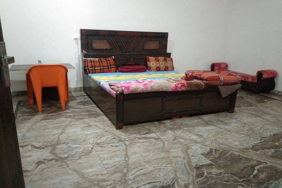 OYO Mirch Masala Indian Restaurant, Corporate Complex, Agra