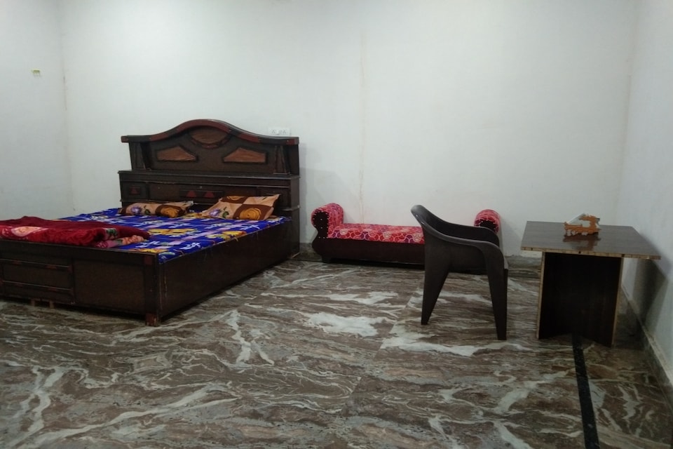 OYO Mirch Masala Indian Restaurant, Corporate Complex, Agra