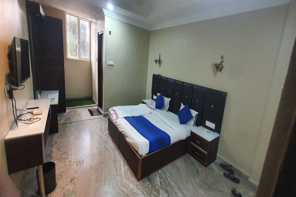 OYO Hotel Rajshree, Pithampur Indore, Indore