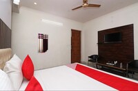 OYO Airport Air Fort