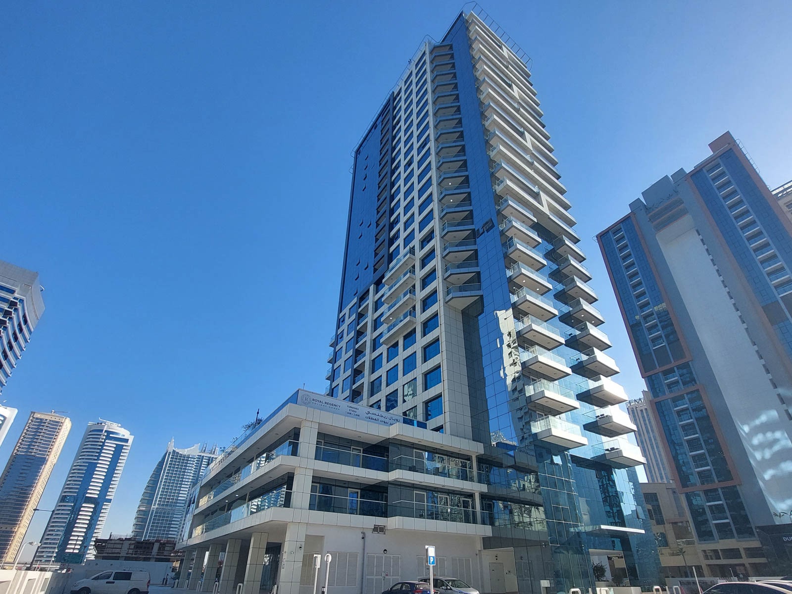 OYO 810 Home Royal Regency - 2 Bedroom, Dubai Marina, Dubai Marina & JBR