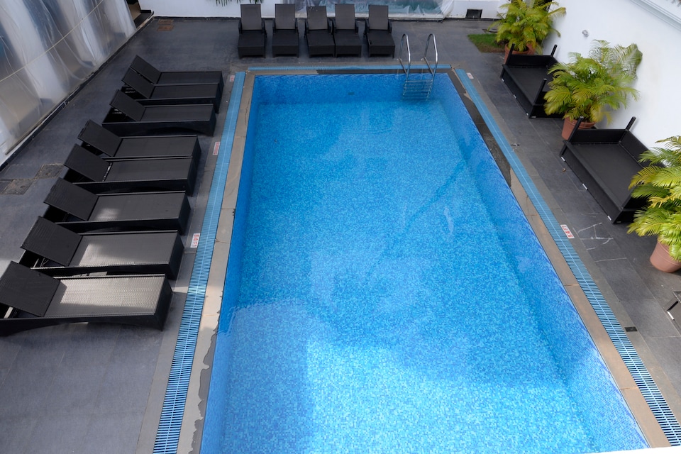 OYO 1398 Hotel Silver Sands Hideaway, Candolim Goa, Goa