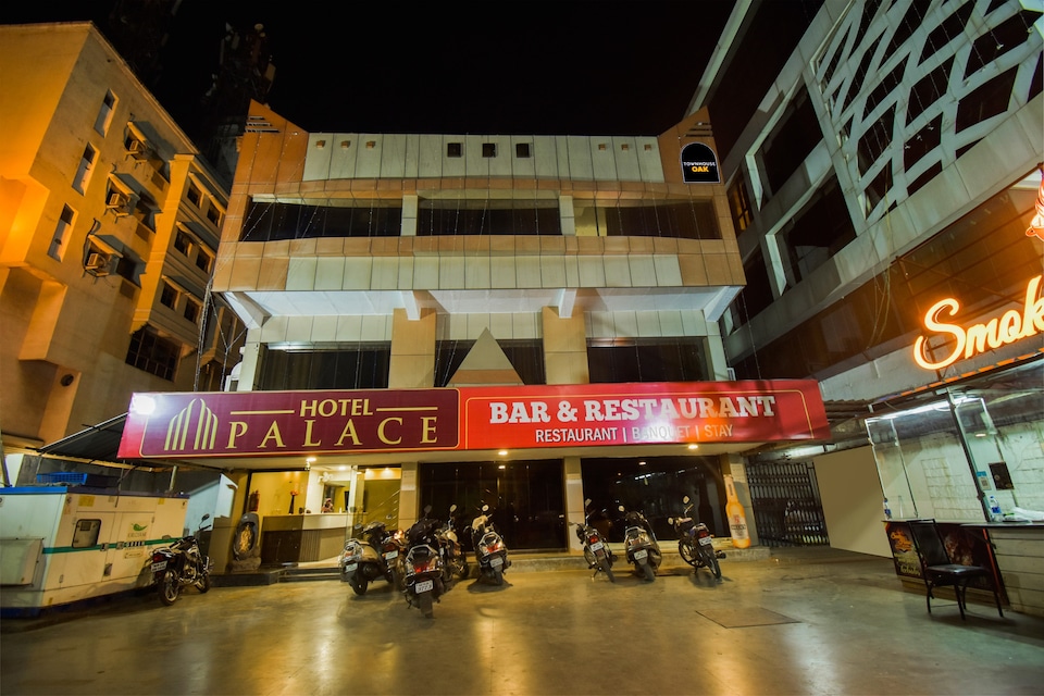 Townhouse OAK Hotel Palace, Chandrapur, Chandrapur