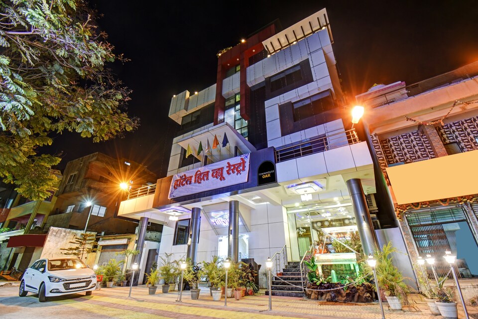 Townhouse OAK Hotel Hillview, Aurangabad, Aurangabad