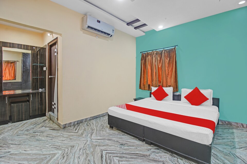 OYO 86212 Ra Guest House, Uppal - Ghatkesar, Hyderabad