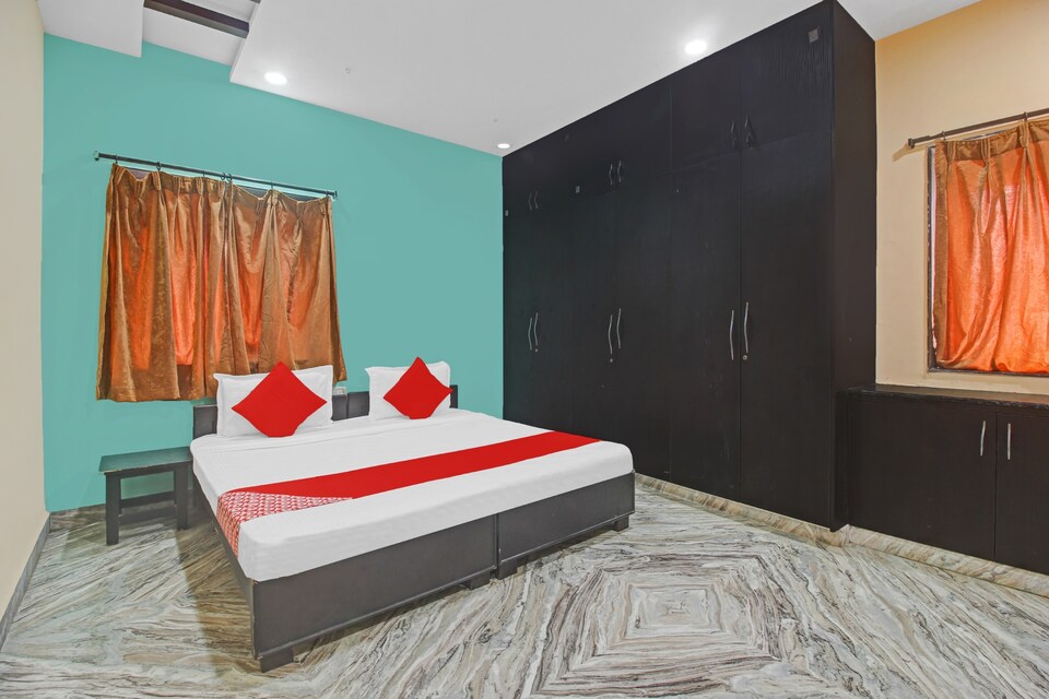 OYO 86212 Ra Guest House, Uppal - Ghatkesar, Hyderabad