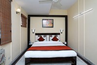OYO Hotel Laksh Residency Near Leisure Valley Park