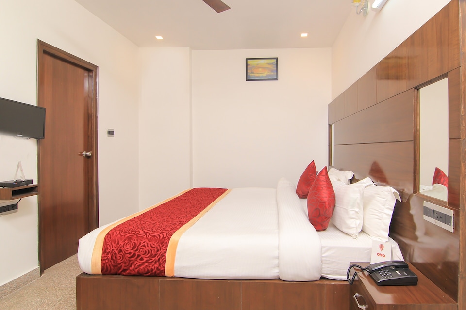 OYO Hotel Arsh Residency Near Phoenix Palassio, Gomti Nagar Extension Lucknow, Lucknow