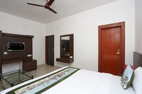 OYO Flagship 10508 Hanshika Residency