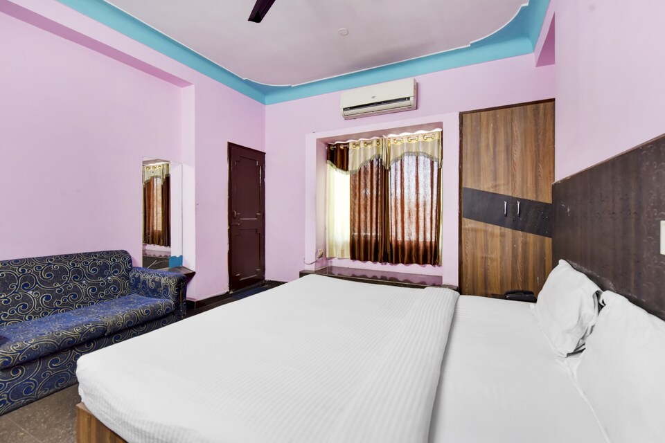 OYO 86269 Hotel Lake City, Udaipur Central, Udaipur