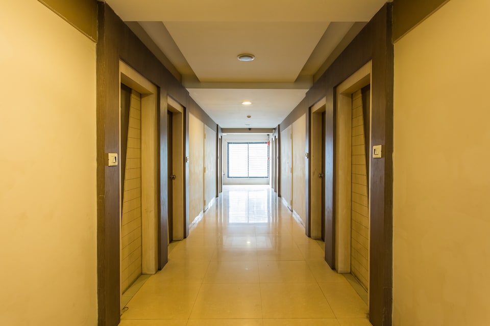 Capital O IND013 Hotel Swaroop Inn, Vijay Nagar Indore, Indore