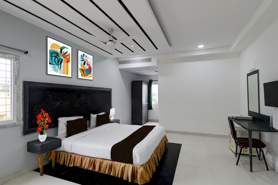 Hotel O Erragadda Metro Station Hyderabad Formerly Palak Residency, Ameerpet, Hyderabad