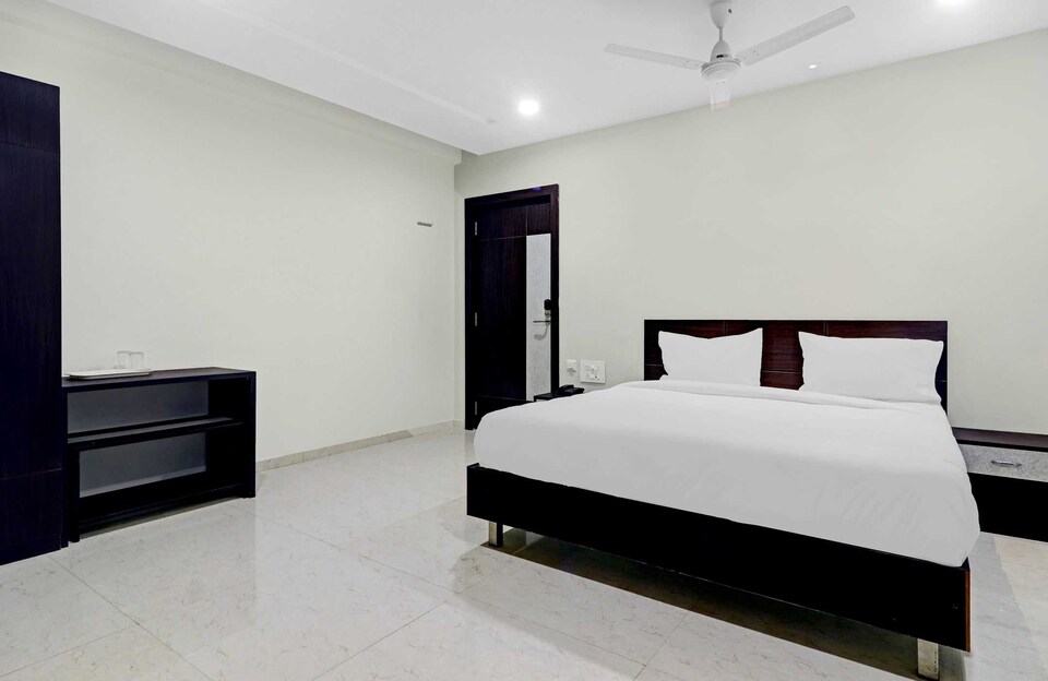 Collection O Hotel Panchavati Grand, Secunderabad Railway Station, Hyderabad