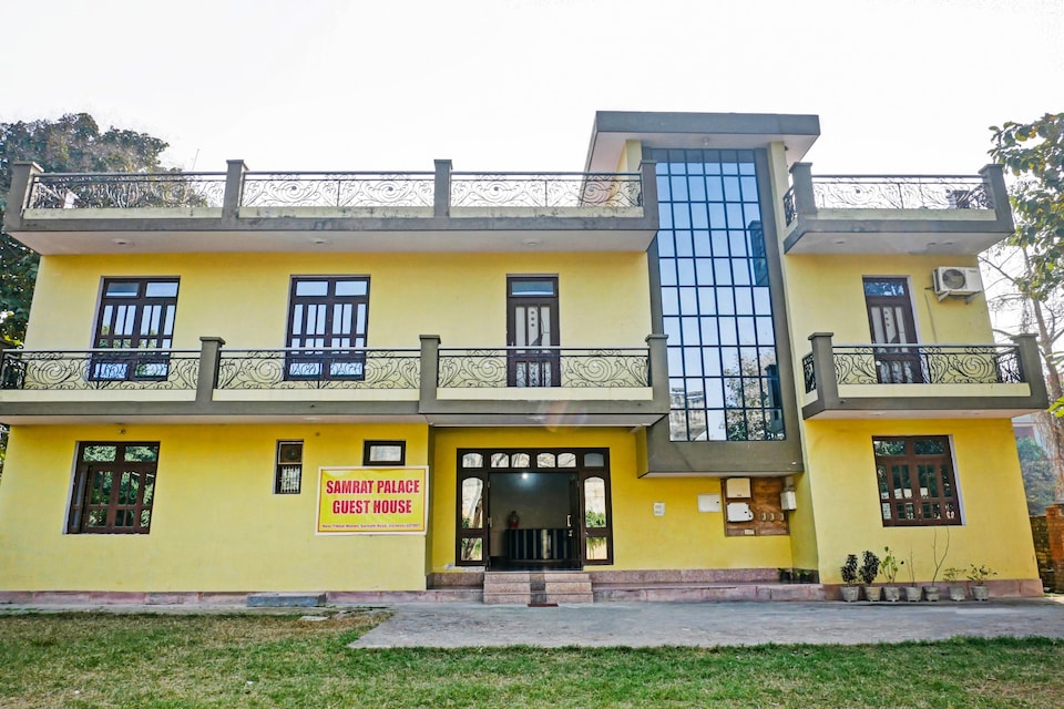 OYO 86320 Samrat Palace Guest House, Sarnath Varanasi, Varanasi