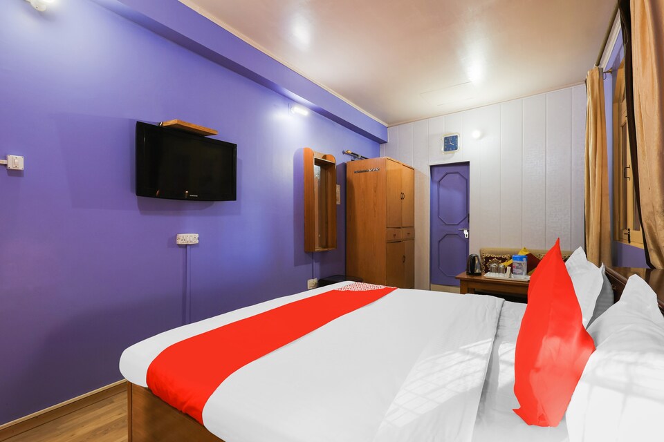 Flagship 86326 Sai Sadan Cottage, Mall Road, Nainital, Nainital