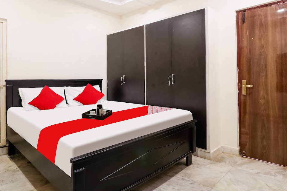 OYO Akshaya Residency Autonagar, Mahanadu Extension VIjayawada, Vijayawada