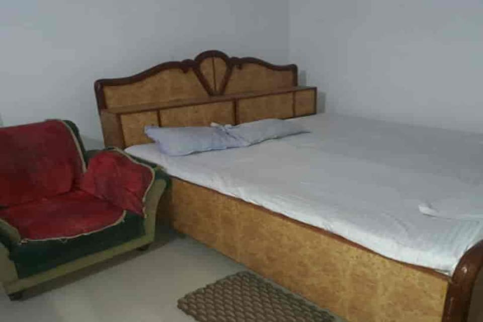 OYO 86332 Dipjyoti, Madhepura, Saharsa