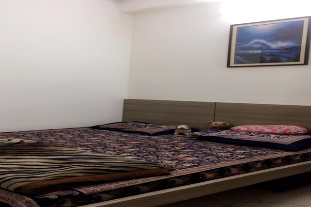 OYO Home Leisure Hostel