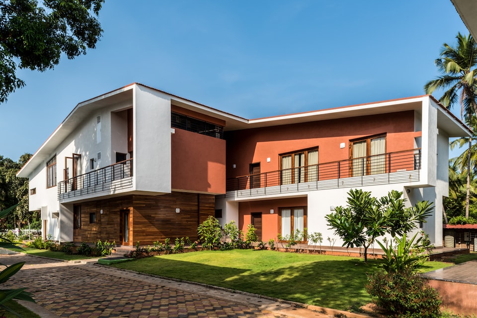 OYO Home 10062 Luxury 3BHK Pool View Benaulim, South Goa, Goa