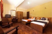 OYO Vanjula Residency