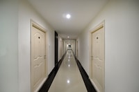 OYO Hotel Homes Suites Near Shilparamam