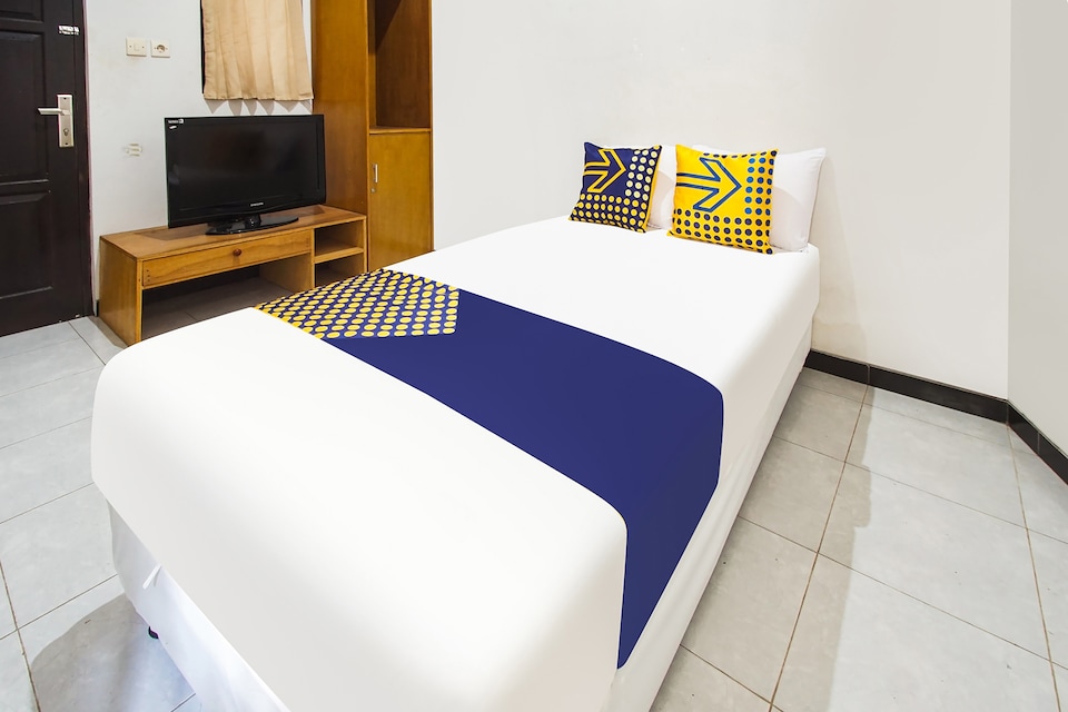 SPOT ON 90902 Marhaban Guesthouse Syariah, Malang Kota, Malang