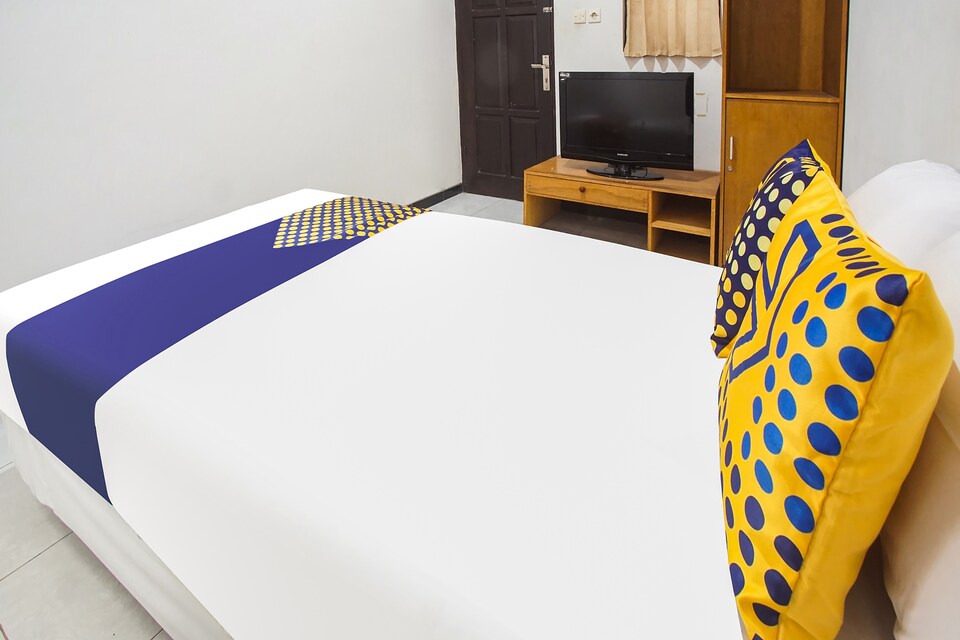 SPOT ON 90902 Marhaban Guesthouse Syariah, Malang Kota, Malang