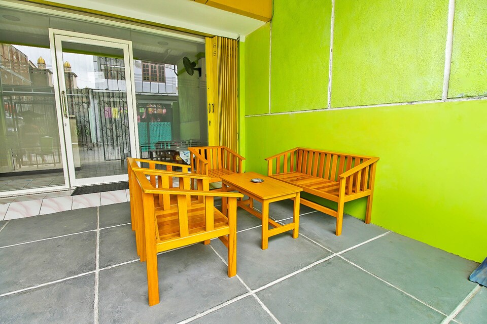 OYO 90906 Guest House Idm Inn , Palu Kota, Palu