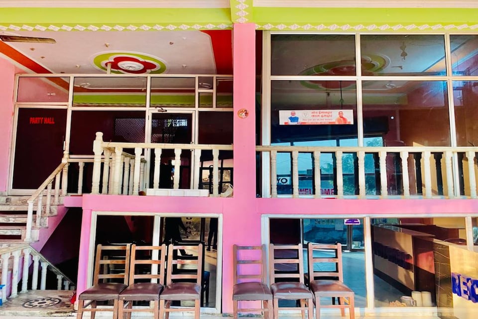 OYO 86422 The Moonlight Hotel, Bulandshahr, Bulandshahr