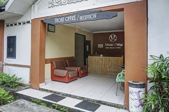 OYO 90923 Makassar Cottage