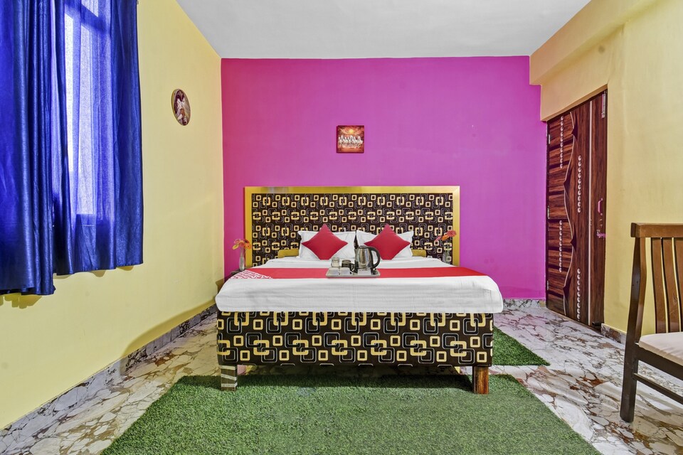 LIVE as PAT1172, Bailey Road, Patna