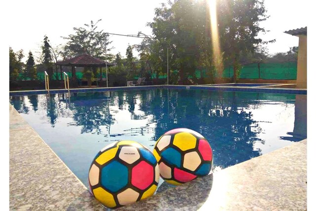 OYO Home Resort Planet
