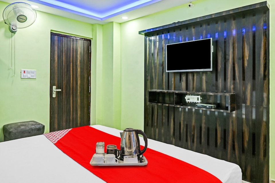 OYO Tulsi Angan, Bailey Road, Patna