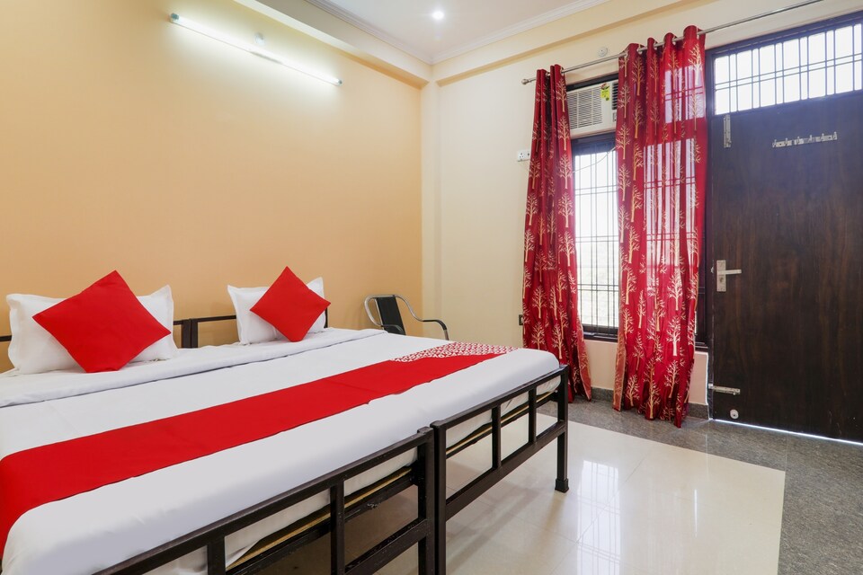 OYO Ap Hotel And Lawn, Vikas Nagar Lucknow, Lucknow