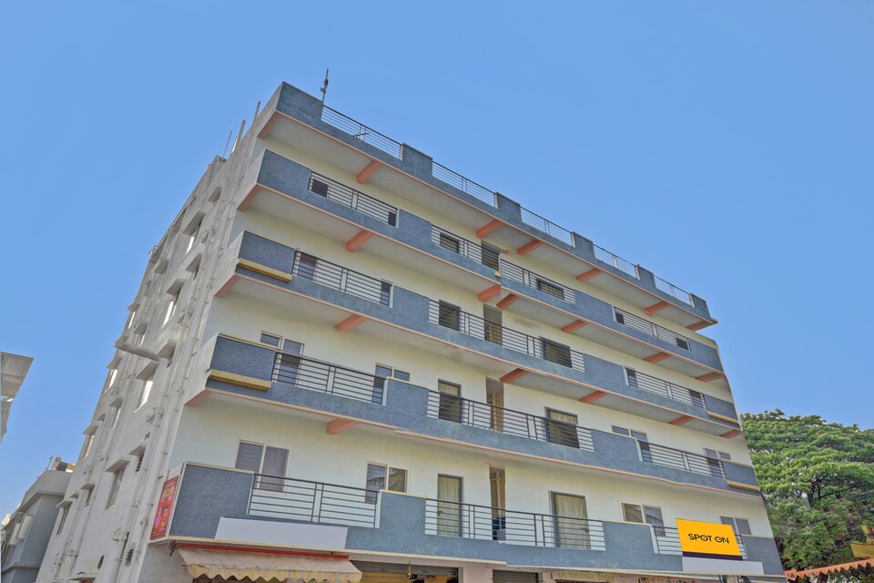 SPOT ON Shruthi Home Near Ascendas Park Square Mall, Whitefield Bangalore, Bangalore