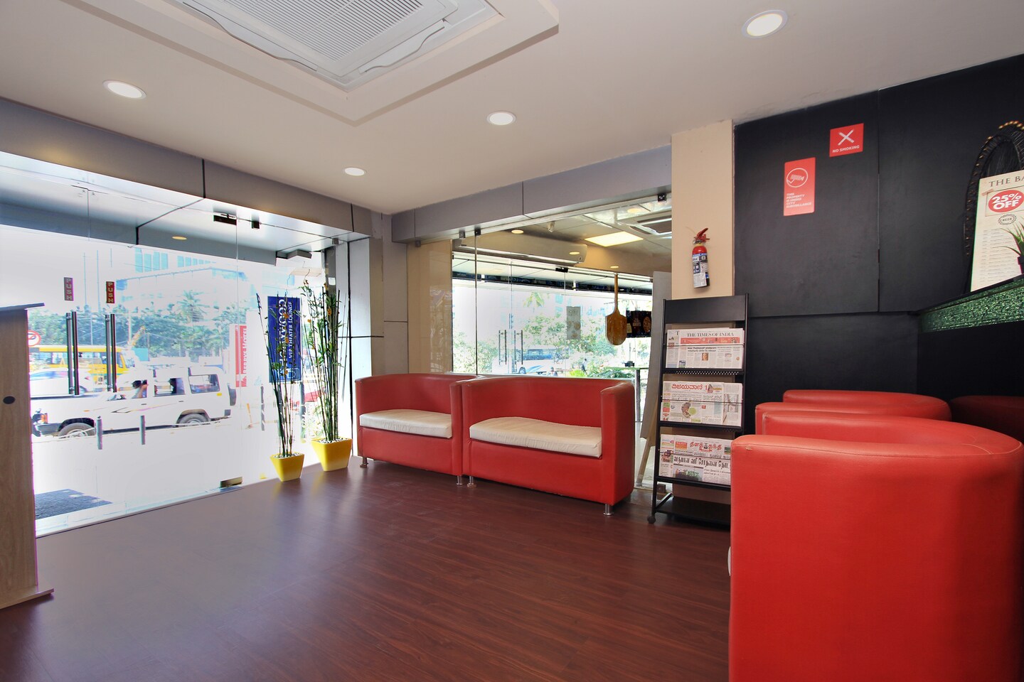 OYO 10218 Hotel Berry's Bangalore - Bangalore Hotel Reviews, Photos