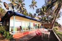 OYO Tahira Beach Resort