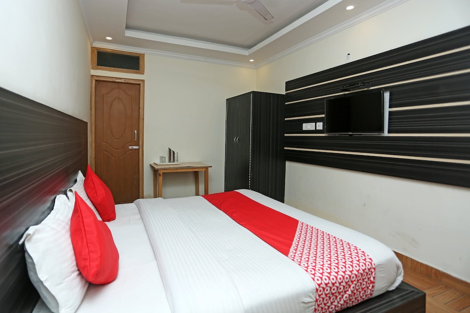 OYO Hotel Mountain View, Picture palace Mussoorie, Mussoorie