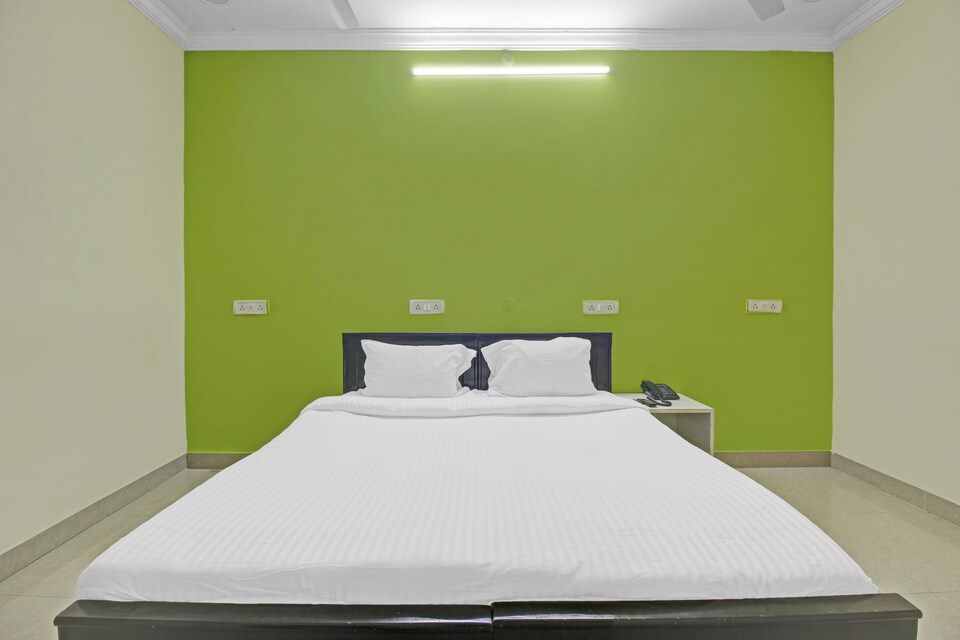 SPOT ON Vvn Pg Near Shilparamam, Madhapur, Hyderabad