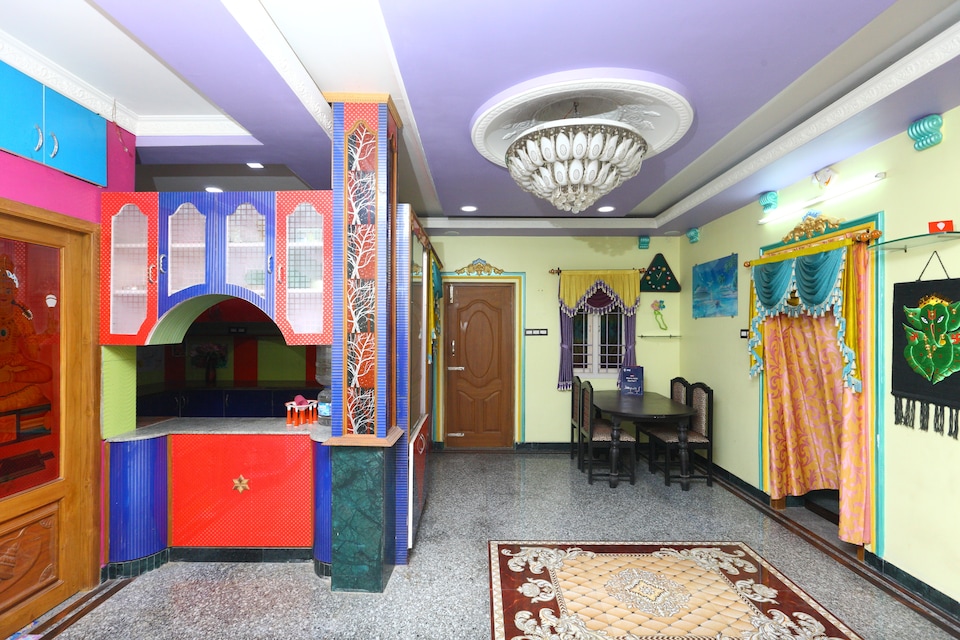 OYO 10498 Classic 3BHK, Pondicherry City Centre, Pondicherry