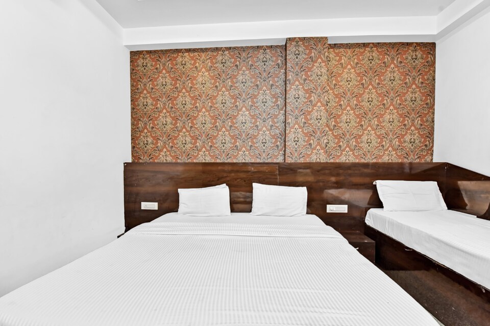 OYO 86730 Shree Hanuman, Udaipur Central, Udaipur