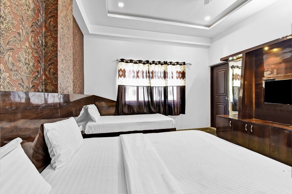 OYO 86730 Shree Hanuman, Udaipur Central, Udaipur