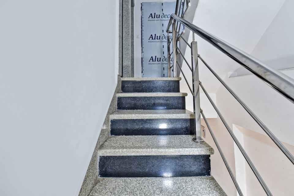 Hotel O Shree Hanuman, Udaipur Central, Udaipur