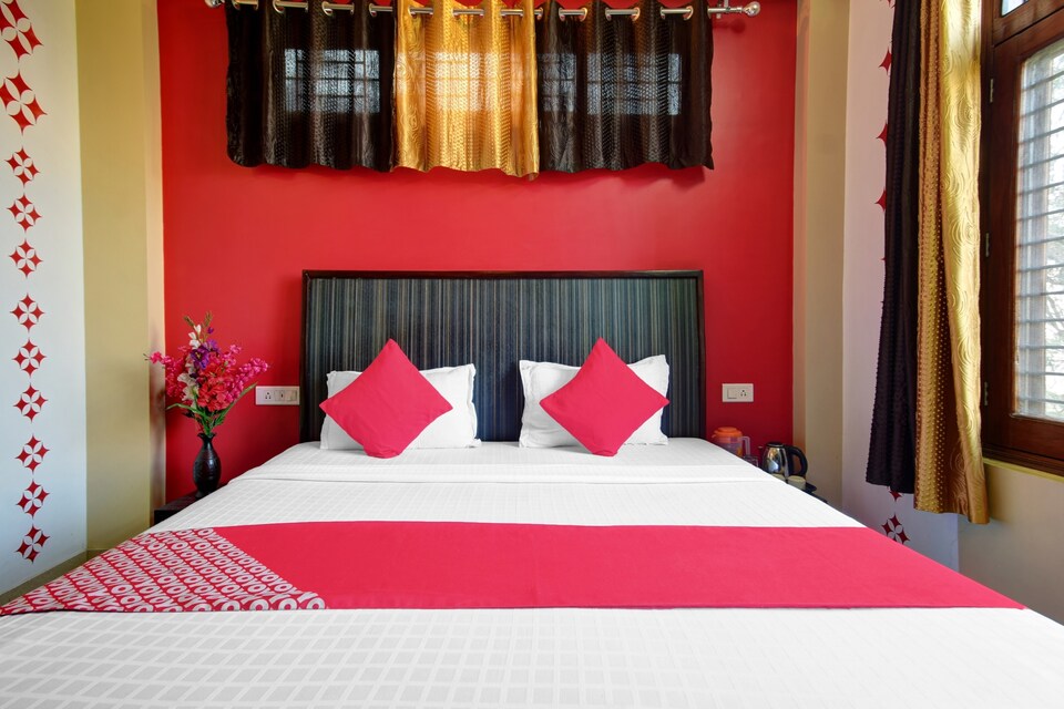 OYO 86740 Puri Bnb, Mall-Road, Shimla